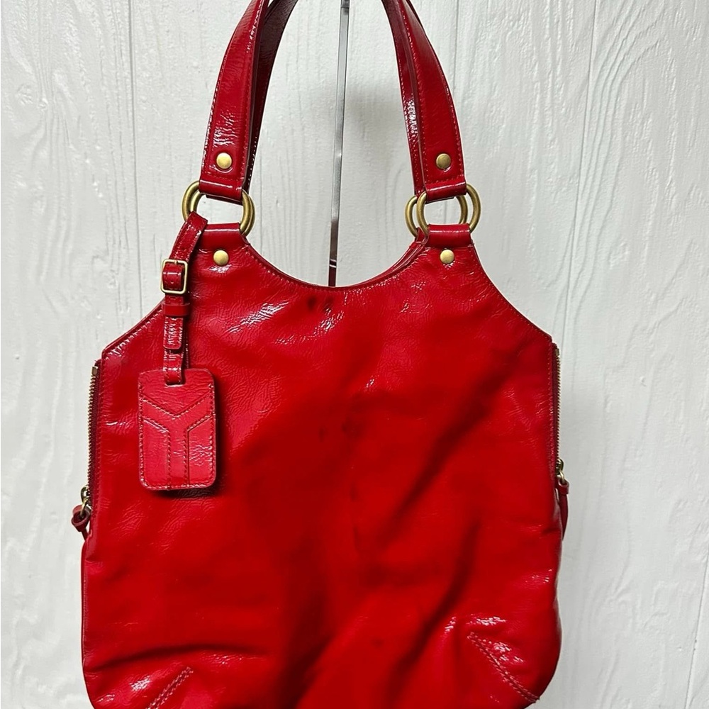 Yves Saint Laurent Red Chic Shoulder Bag